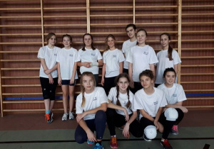Reprezentacja SP 12 podczas Mistrzostwa Konina w Minisiatkówce Dziewcząt