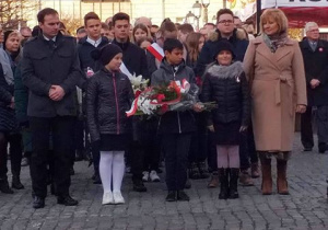 Reprezentacja SP 12 na Placu Wolności