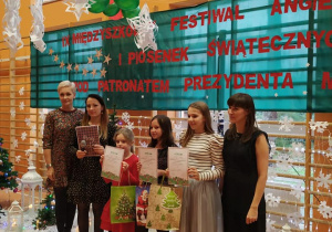 IX Międzyszkolny Festiwal Angielskich Kolęd i Piosenek Świątecznych