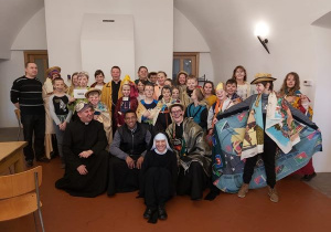 Uczestnicy ferii ze św. Janem Pawłem II