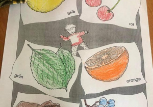Karta pracy z pokolorowanymi wzorami.