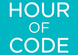 Niebieskie logo „Godziny Kodowania™”, na którym jest biały napis HOUR of CODE™.