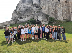 Klasy 7a, 7c i 7d na Szlaku Orlich Gniazd