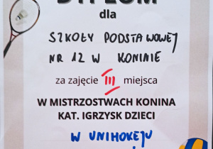 Dyplom za zajecie trzeciego miejsca w unihokeju