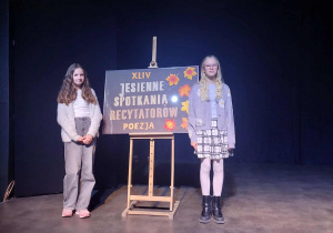 Uczestniczki konkursu recytatorskiego