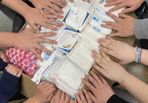 Akcja charytatywna "Opatrunek na ratunek"