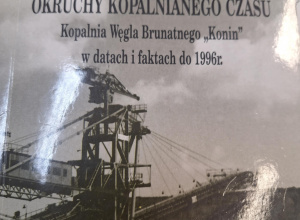 Okładka książki o kopalni węgla brunatnego w Koninie
