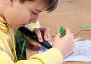 Praca z długopisem 3D