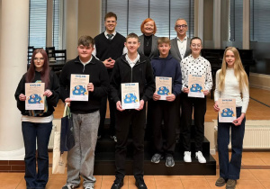 Zwycięzcy etapu powiatowego konkursu "Ogarnij Samorząd"